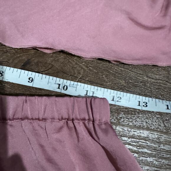 Victoria’s Secret Pink Satin Lace Trim Pajama Set XS Cami Shorts Coquette STAIN - Picture 9 of 9